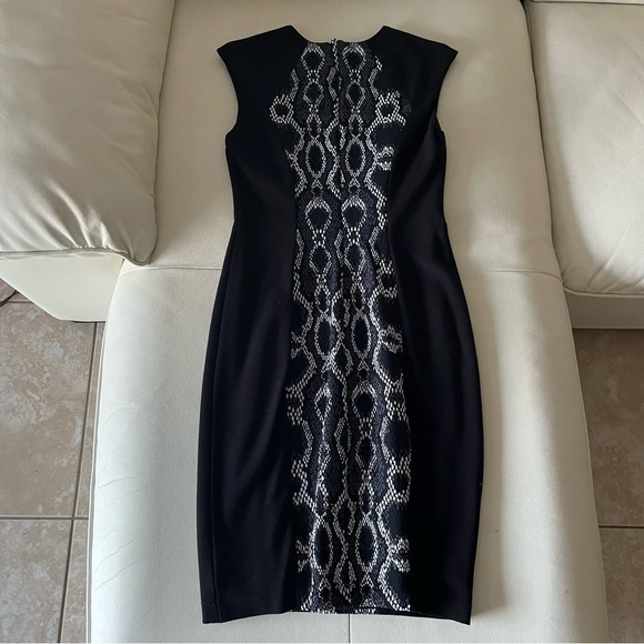 CACHE Black Sheath Dress Snake Skin Print Insert Work/Office Dress Sz 2 - Picture 2 of 4